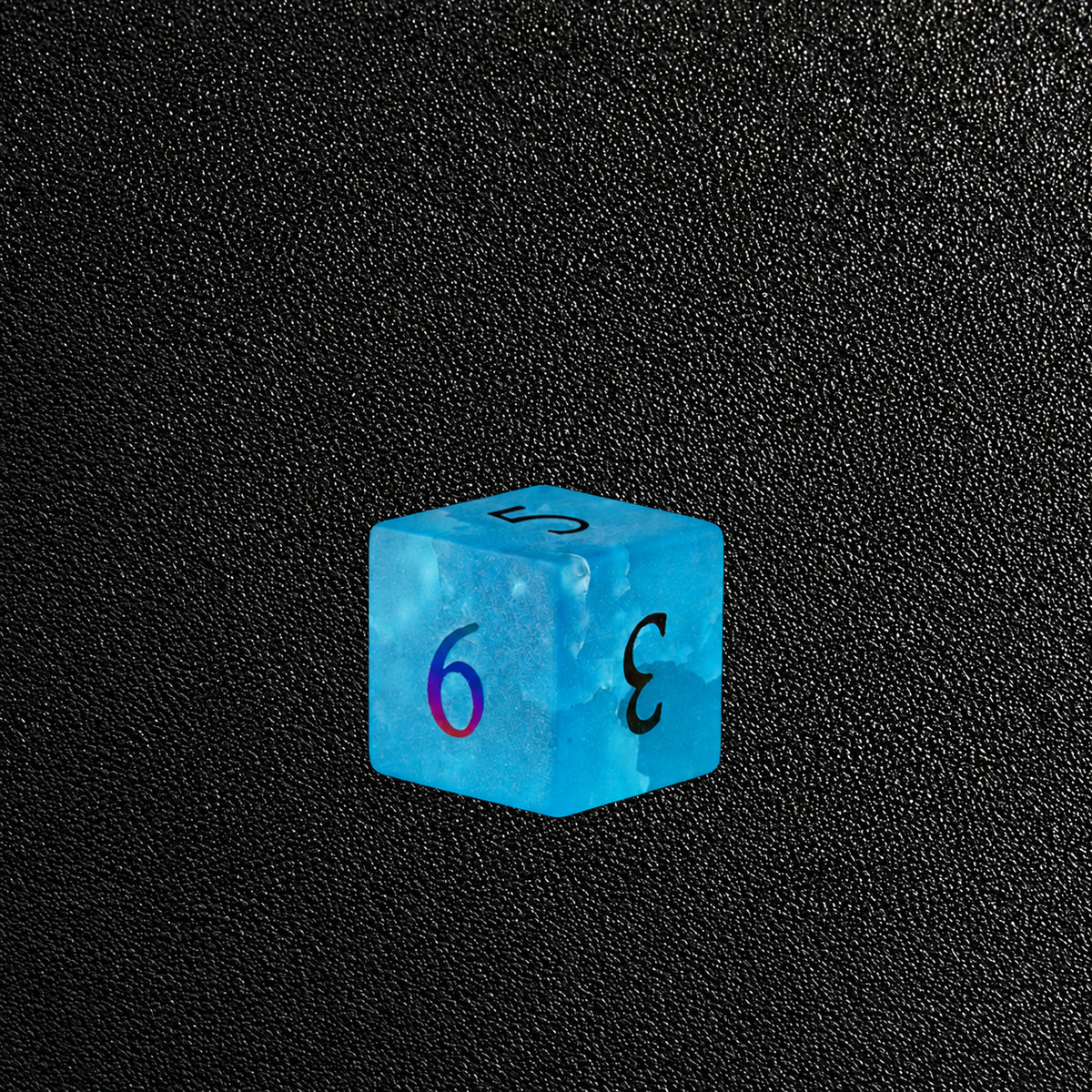 Tidal Arcane Whisper-Gemstone Dice Set – D6 close-up