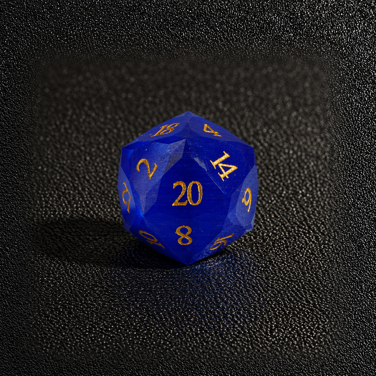 Sapphire Dragon Scale-Gemstone Dice Set – D20 close-up