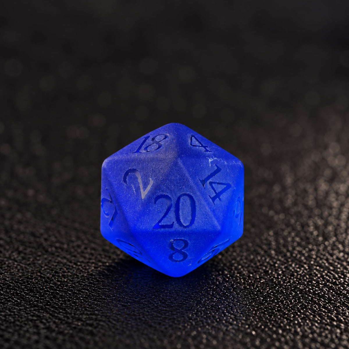 Abyssal Tide-Gemstone Dice Set - D20 detail