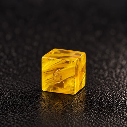 Solar Rift-Gemstone Dice Set - D6 detail