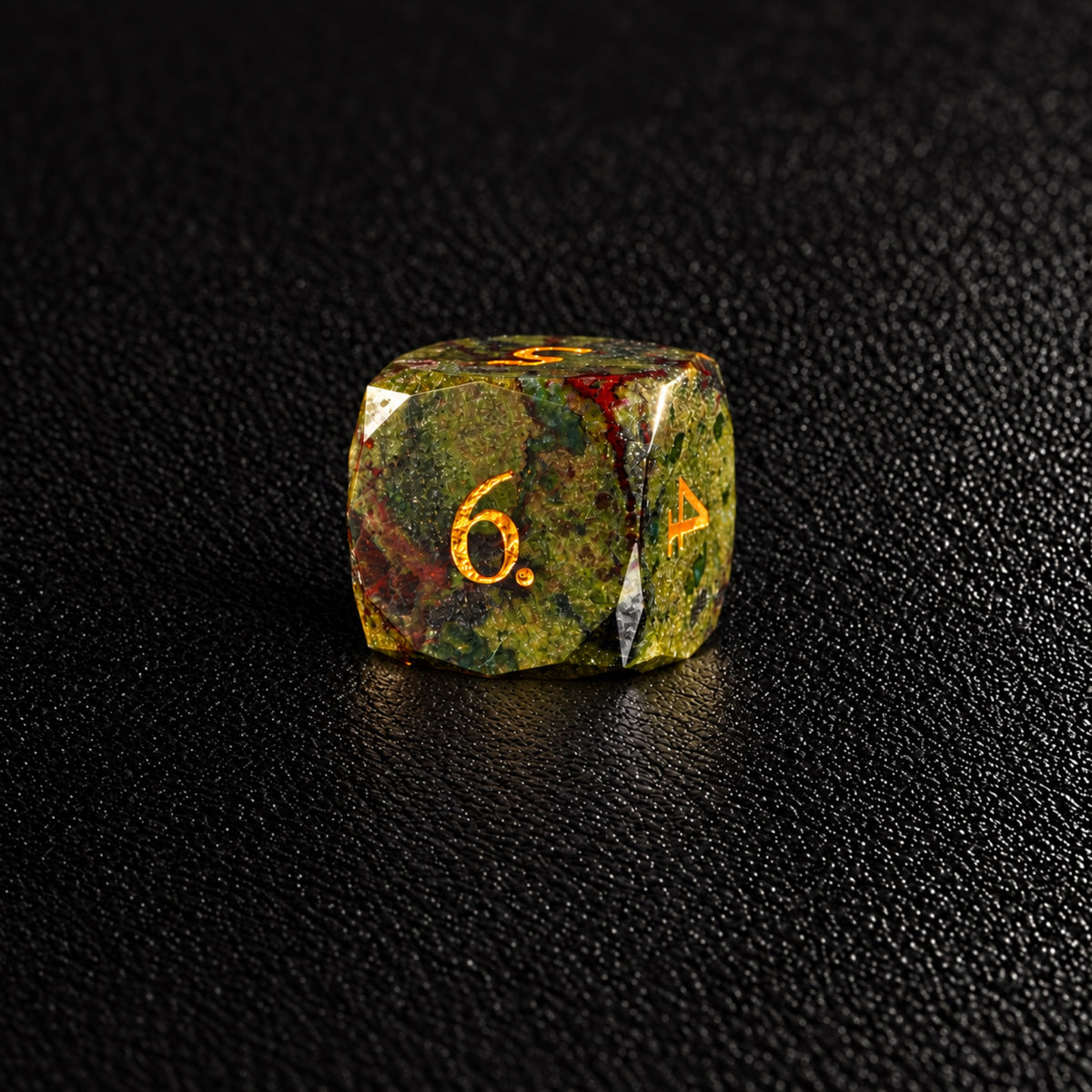 Mystic Ore Forge-Gemstone Dice Set – D6 close-up