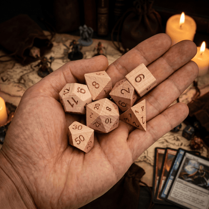 Geloho Beechwood - Wood Dice Set