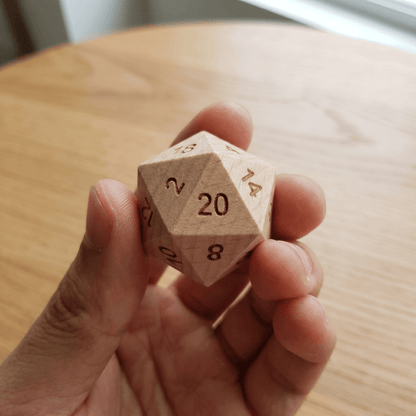 Geloho Beechwood - Wood Dice Set