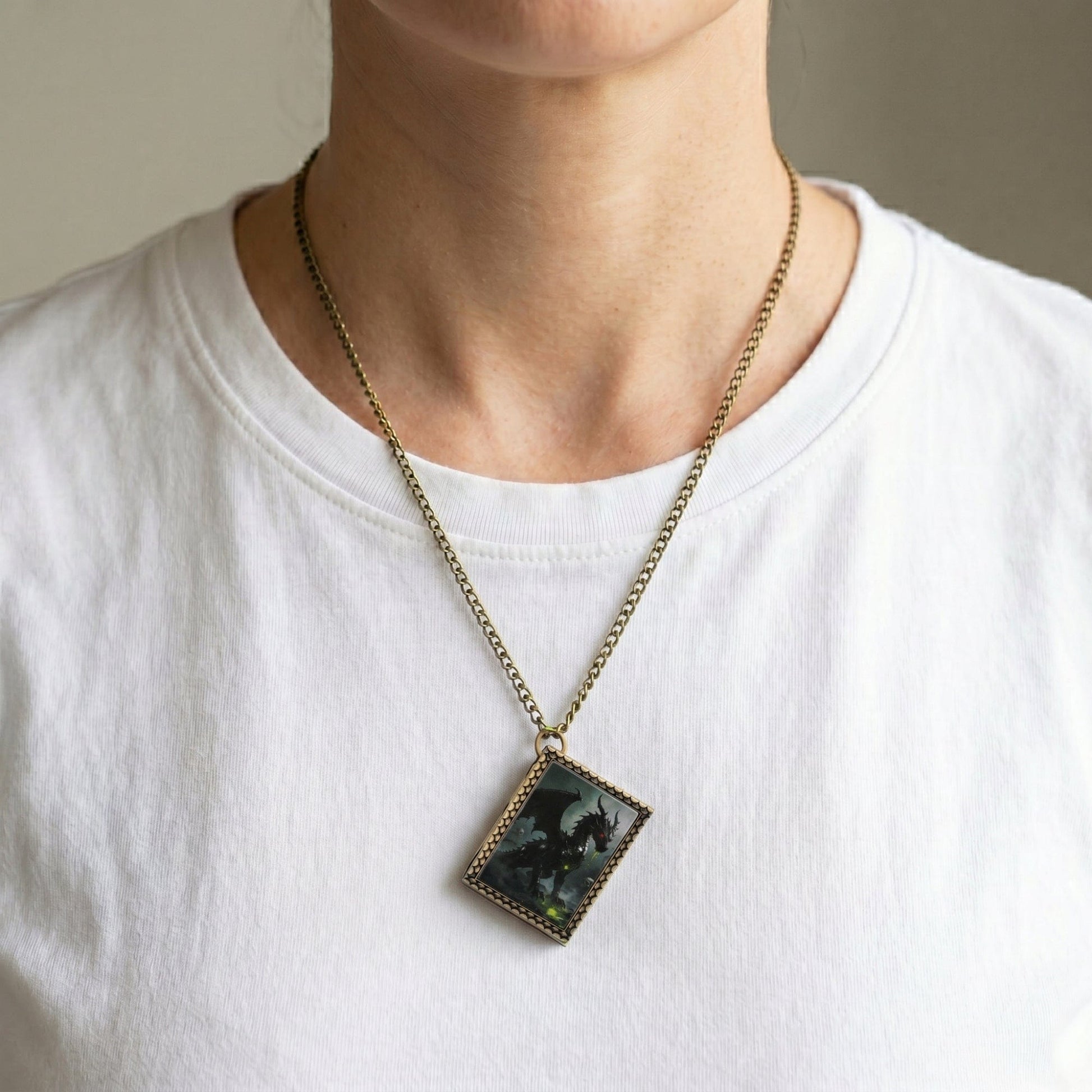 Geloho dice set necklace Black Dragon Dice Necklace