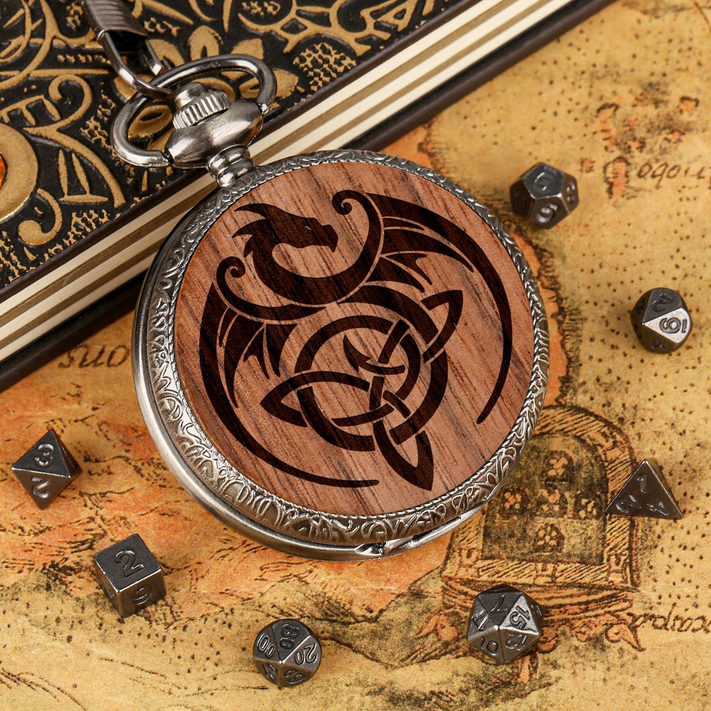 Geloho D20, Dragon Dragon Engraved Pocket Watch Dice Set