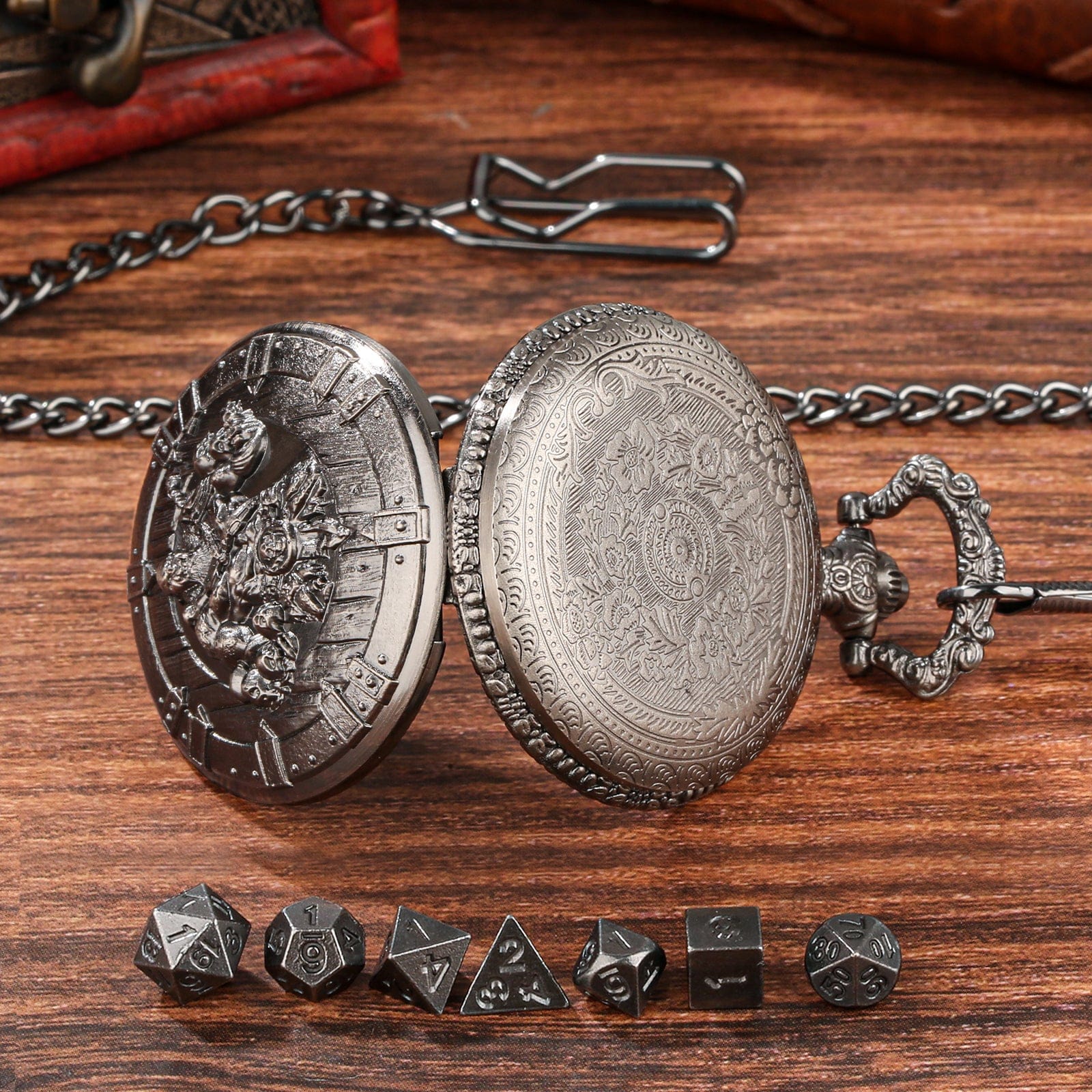 Geloho Orc Warlord Pocket Watch Dice Set